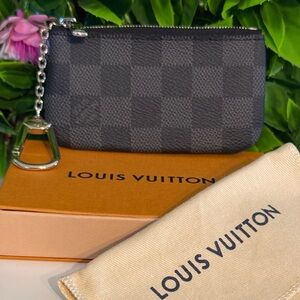 Louis Vuitton Damier Graphite Key Pouch Cles